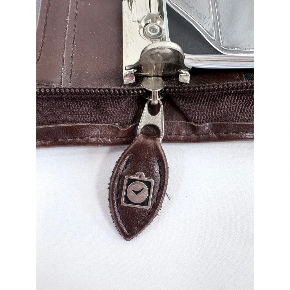 Day-Timer Organizer Dark Brown Leather Zip Around 7 Ring Binder Planner